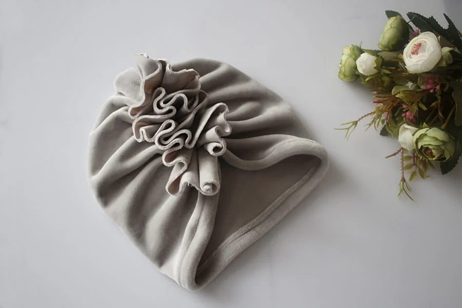 Czapka turban welur szara mgiełka wiosna jesień 