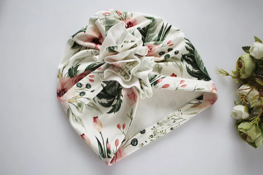 Czapka turban kwiaty peonie wiosna/jesień