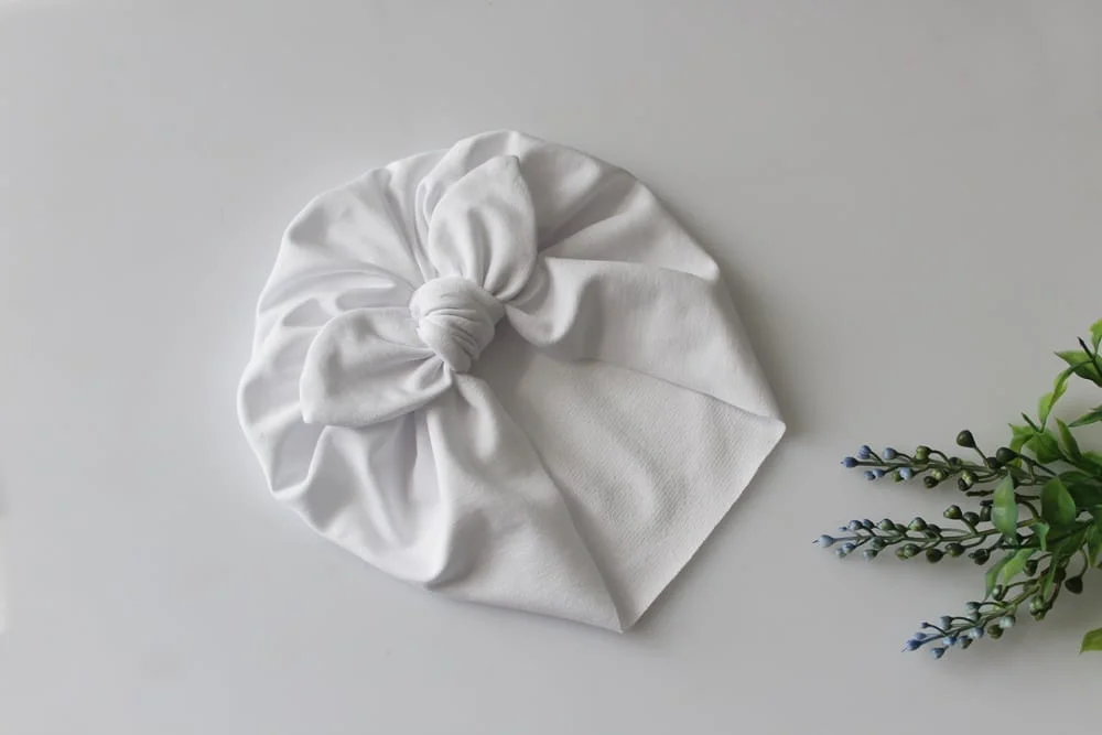 Turban  kokardka biel biały chrzest  wiosna jesień 